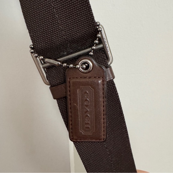 COACH Camden Men's Messenger Bag in navy canvas and brown leather - Picture 5 of 12